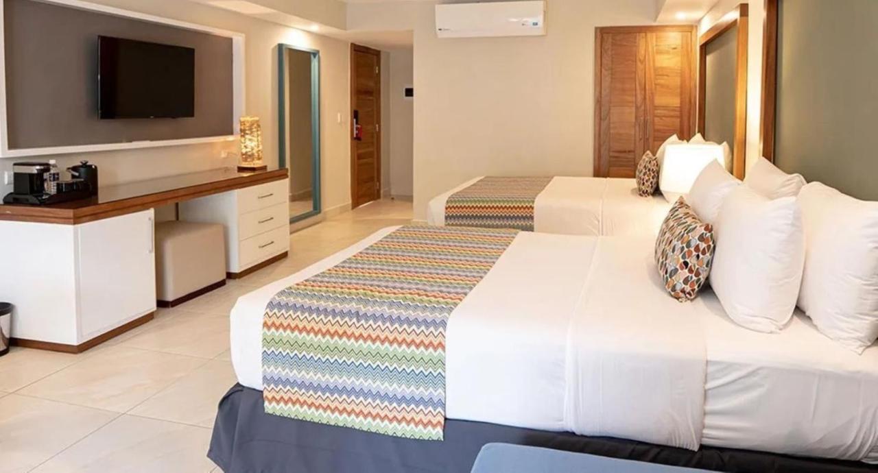Emotions By Hodelpa Puerto Plata Hotel Exterior foto