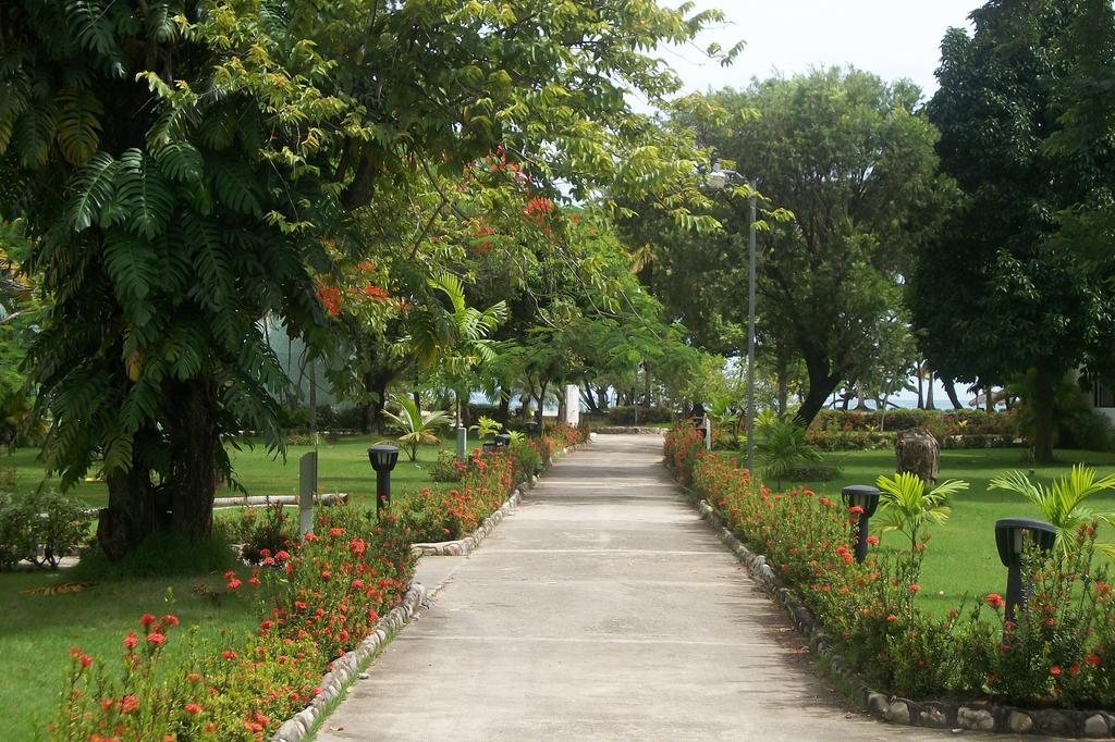 Emotions By Hodelpa Puerto Plata Hotel Exterior foto